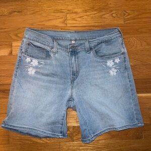 Levi shorts